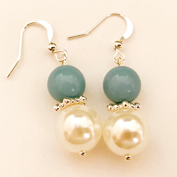 Silver Light Blue Bead Pearl Earrings Handmade - Picture 7 of 8